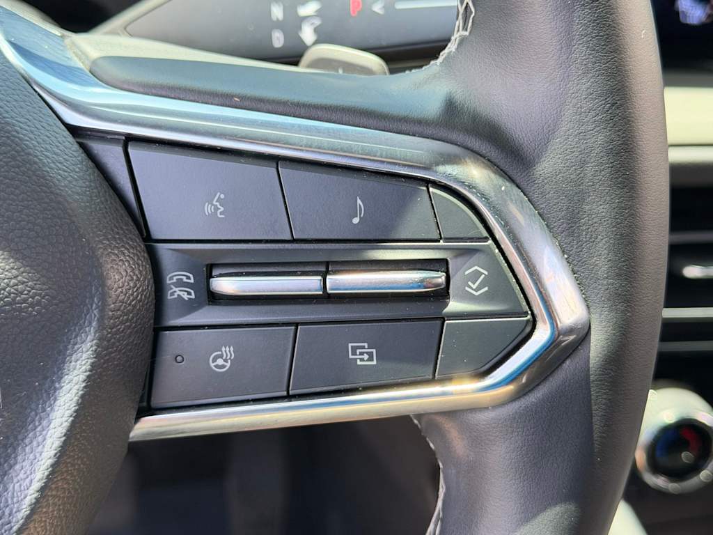 Thumbnail: 2024 Chevrolet Traverse - 23