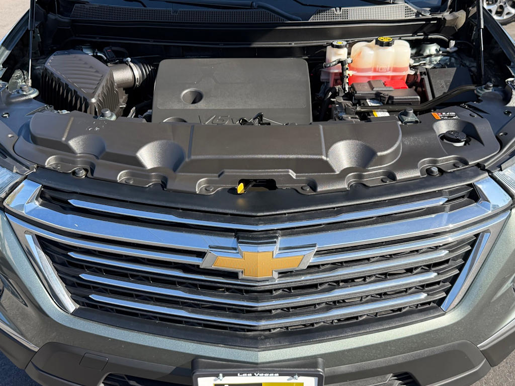 Thumbnail: 2023 Chevrolet Traverse - 8
