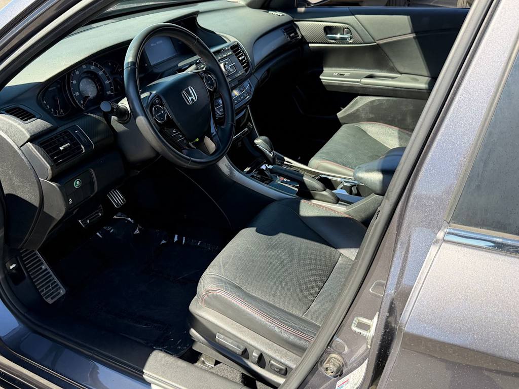 Thumbnail: 2017 Honda Accord - 10