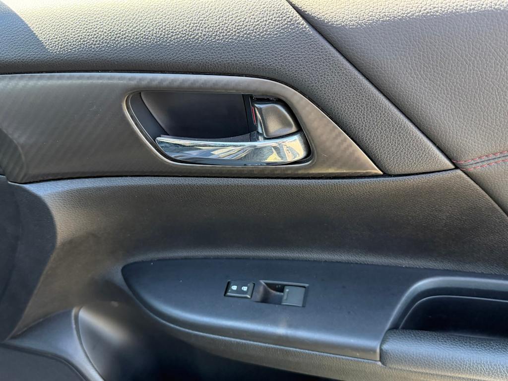 Thumbnail: 2017 Honda Accord - 32