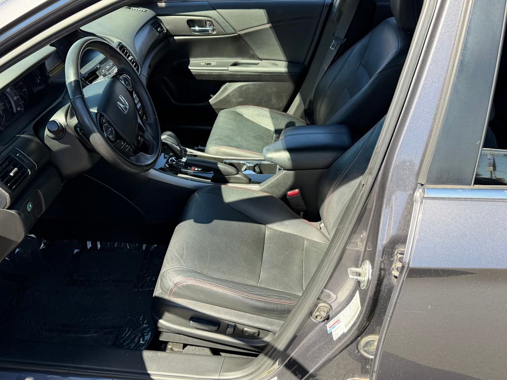 Thumbnail: 2017 Honda Accord - 11