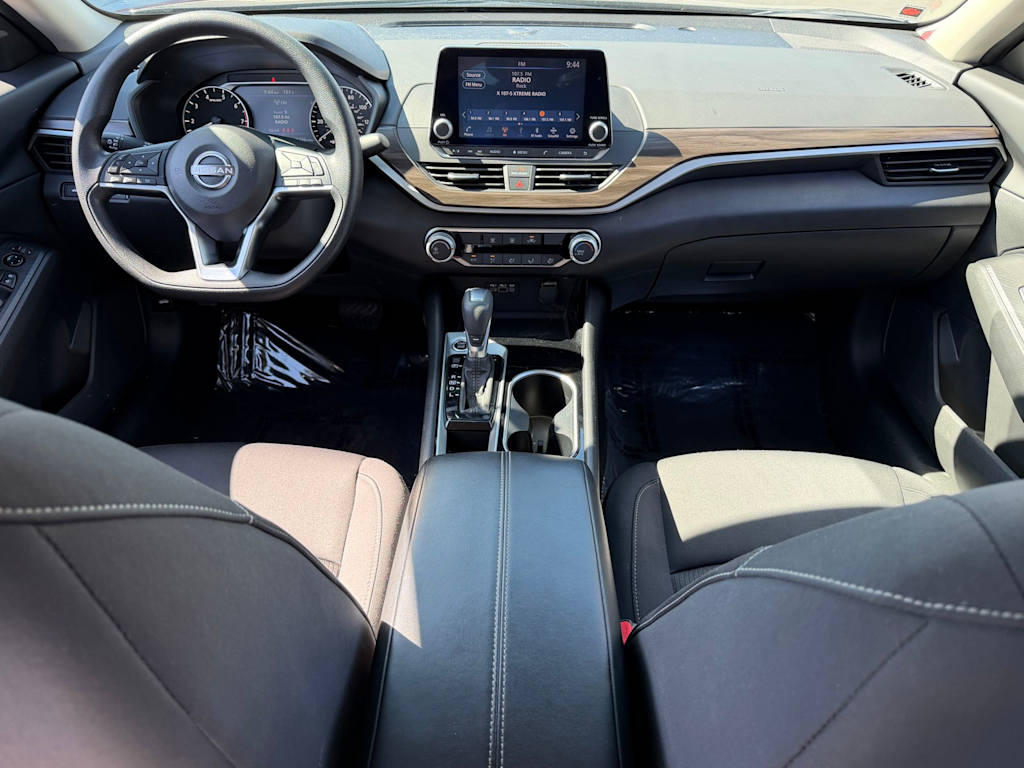 Thumbnail: 2024 Nissan Altima - 2