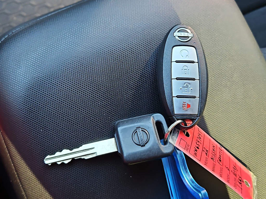 Thumbnail: 2022 Nissan Frontier - 19