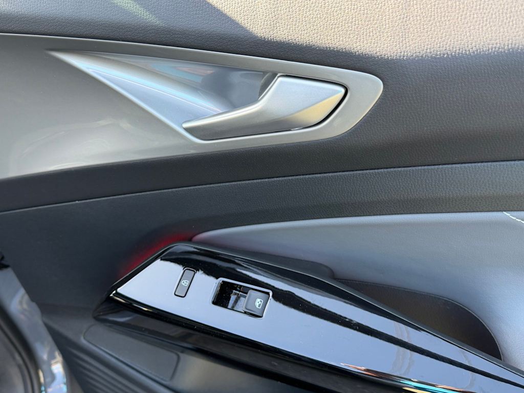 Thumbnail: 2023 Volkswagen ID.4 - 29