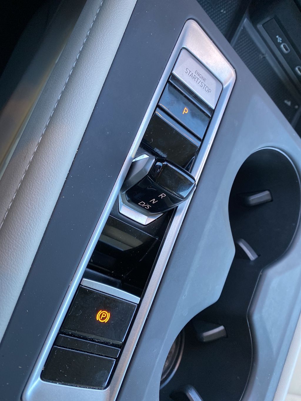 Thumbnail: 2024 Volkswagen Atlas - 16