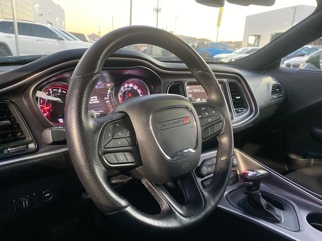 Thumbnail: 2022 Dodge Challenger - 2