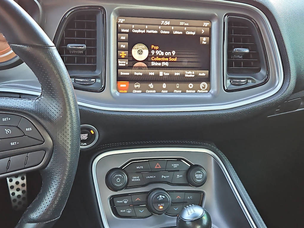 Thumbnail: 2022 Dodge Challenger - 14