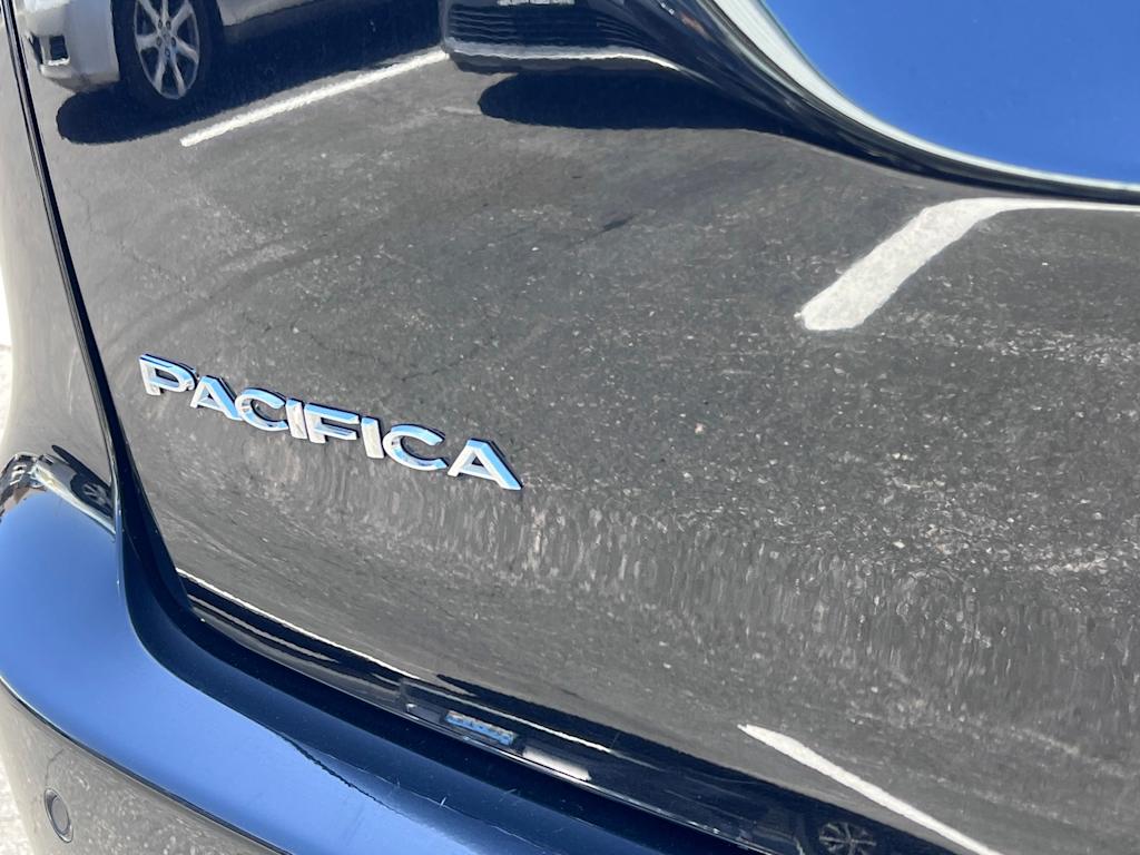 Thumbnail: 2024 Chrysler Pacifica - 7