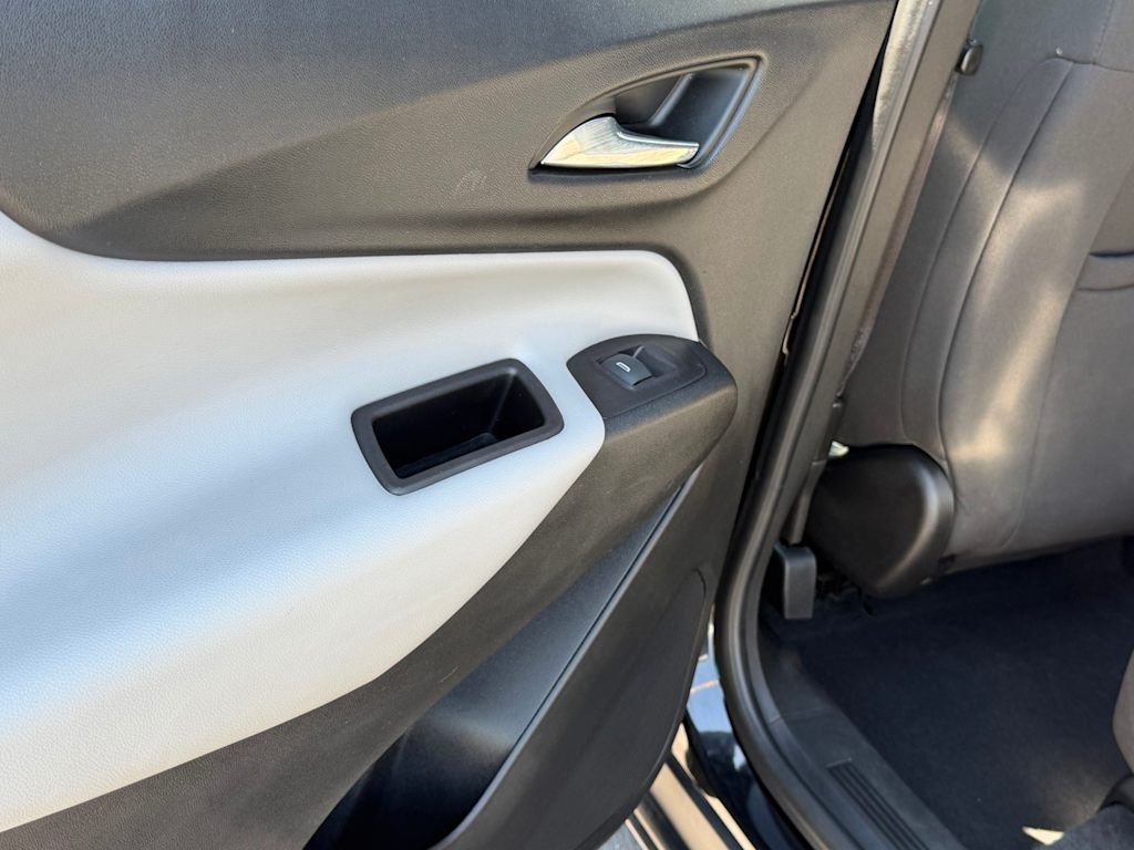 Thumbnail: 2020 Chevrolet Equinox - 26