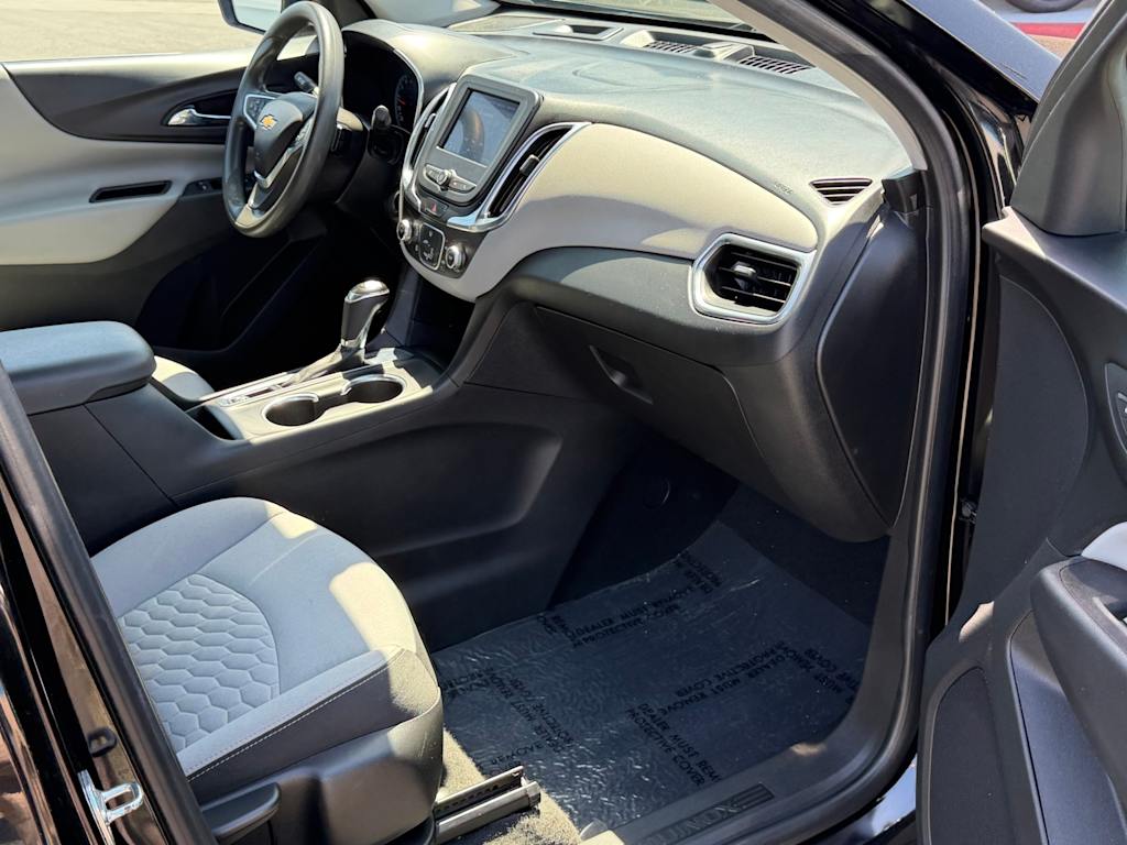 Thumbnail: 2020 Chevrolet Equinox - 29