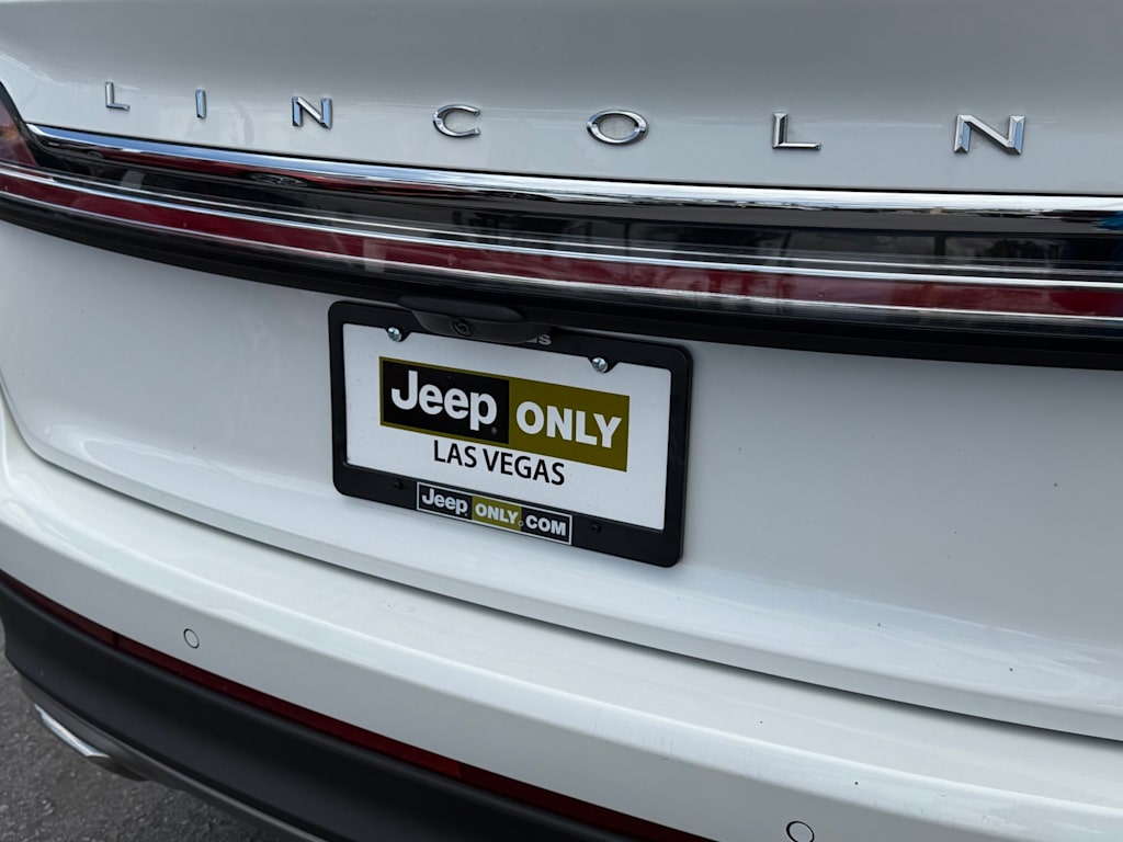 Thumbnail: 2023 Lincoln Nautilus - 6