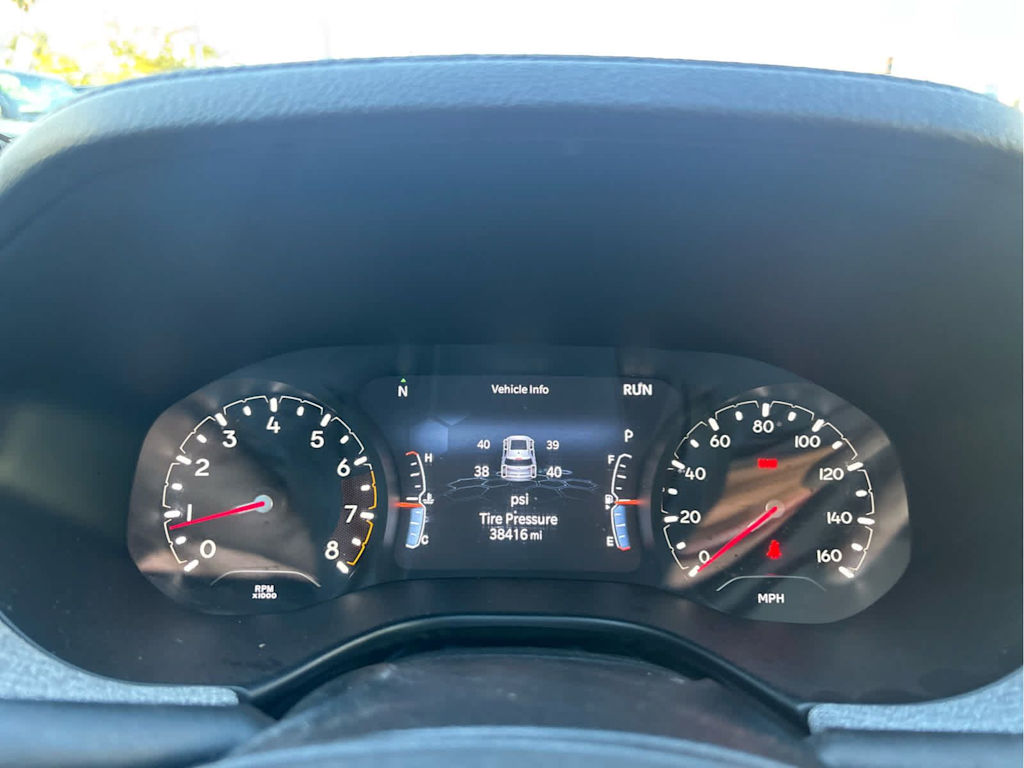 Thumbnail: 2022 Jeep Compass - 11