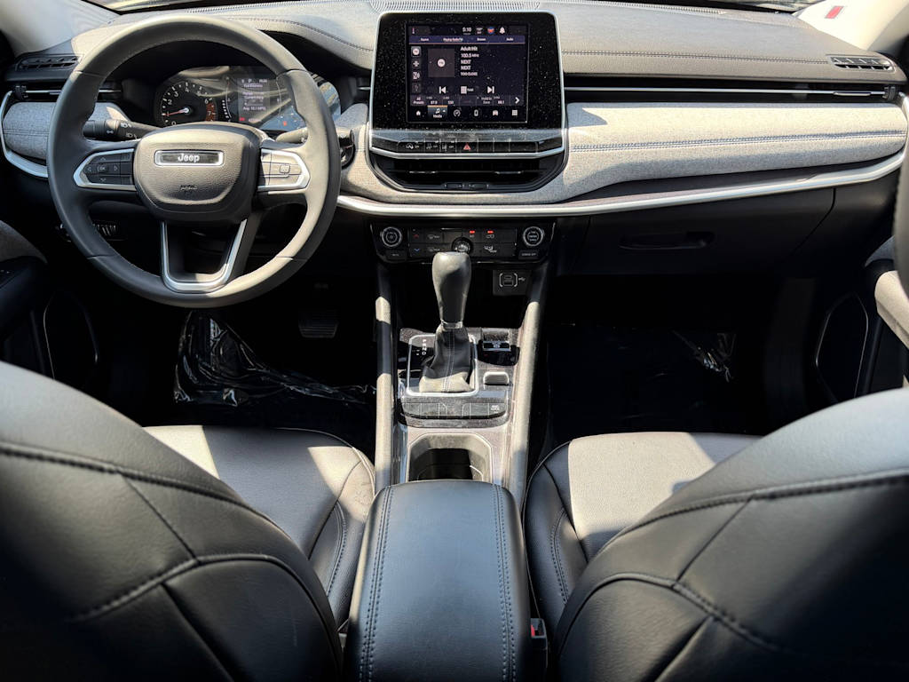 Thumbnail: 2022 Jeep Compass - 2