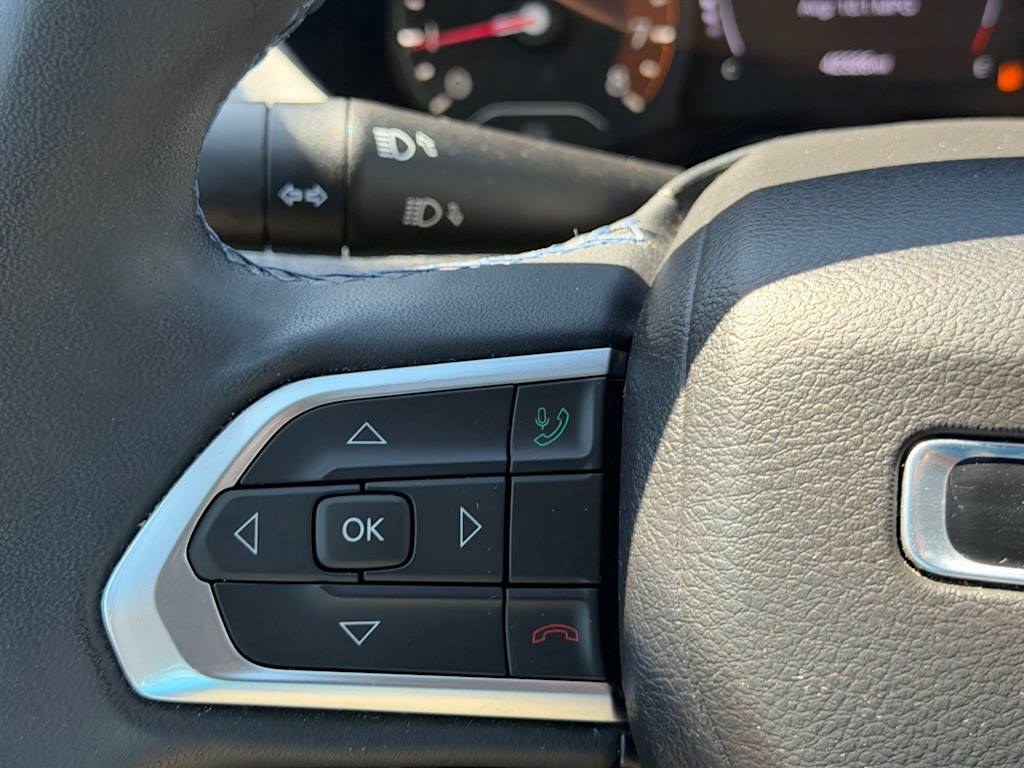 Thumbnail: 2022 Jeep Compass - 24