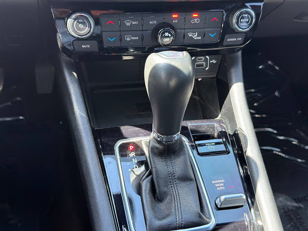 Thumbnail: 2022 Jeep Compass - 14