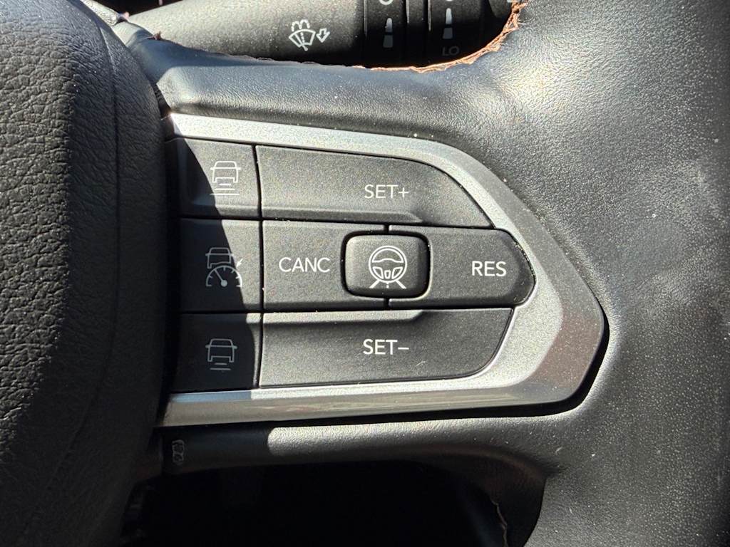 Thumbnail: 2022 Jeep Compass - 25