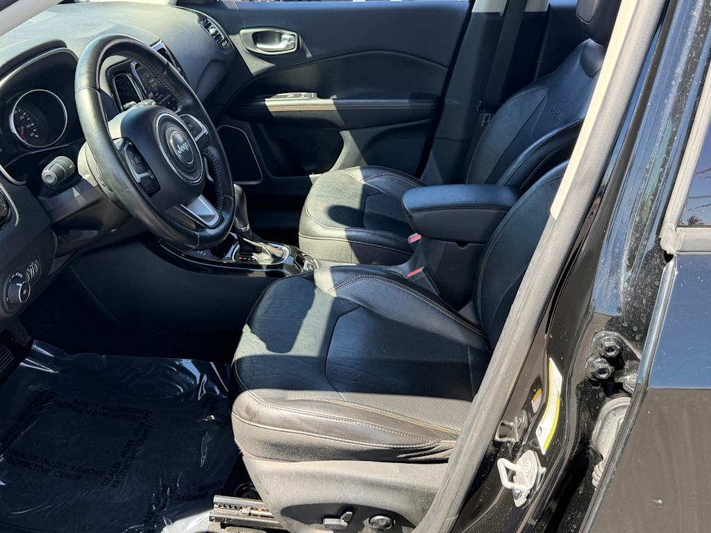 Thumbnail: 2018 Jeep Compass - 11