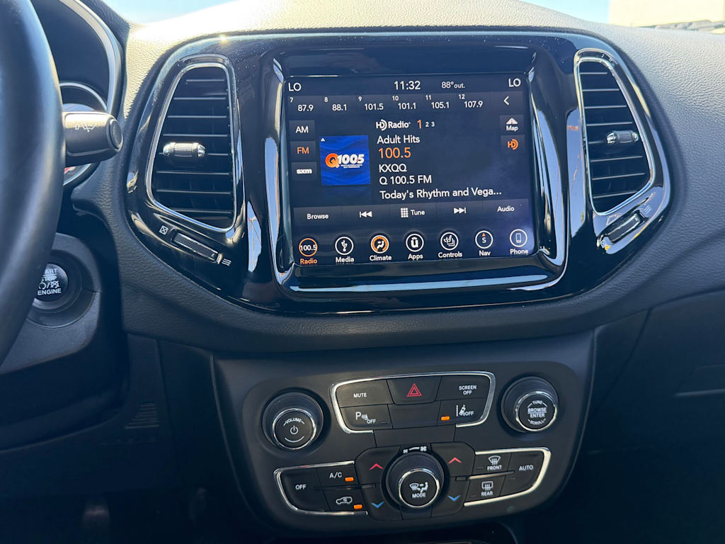 Thumbnail: 2018 Jeep Compass - 27