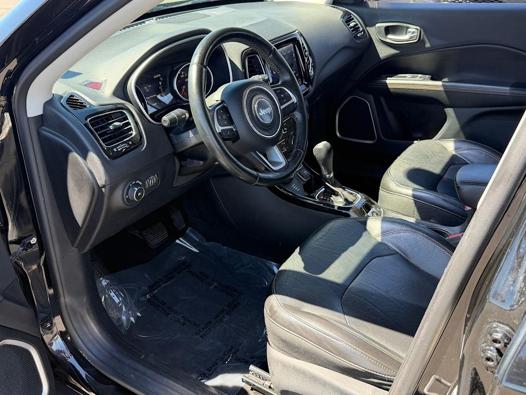 Thumbnail: 2018 Jeep Compass - 2