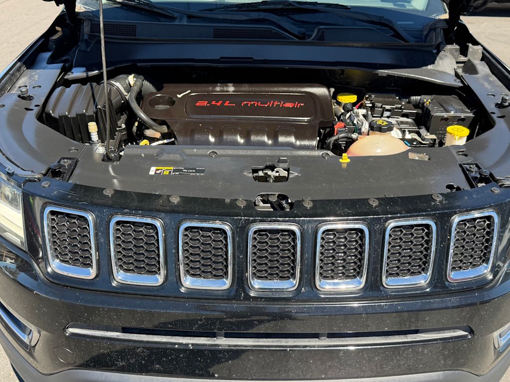 Thumbnail: 2018 Jeep Compass - 9