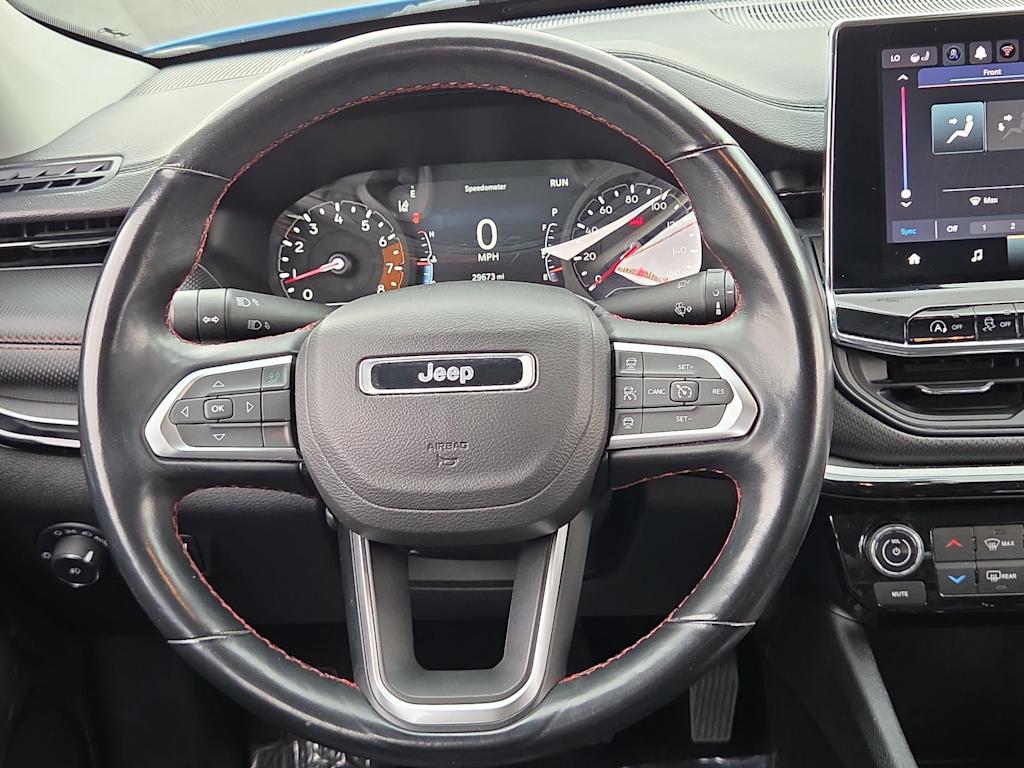 Thumbnail: 2022 Jeep Compass - 14