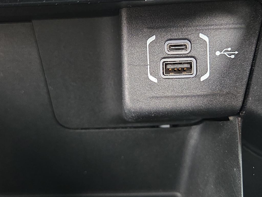 Thumbnail: 2022 Jeep Compass - 34