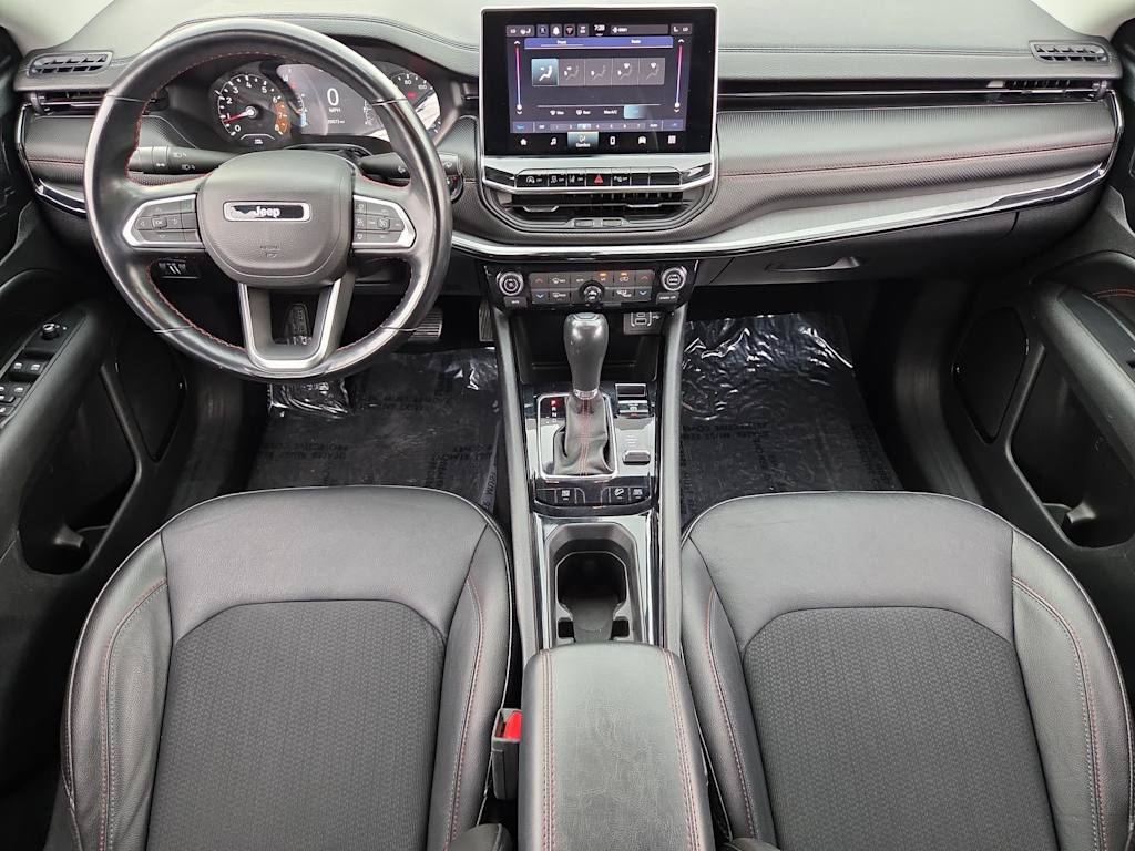 Thumbnail: 2022 Jeep Compass - 10