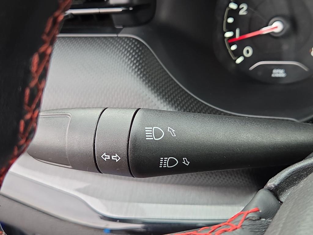 Thumbnail: 2022 Jeep Compass - 30