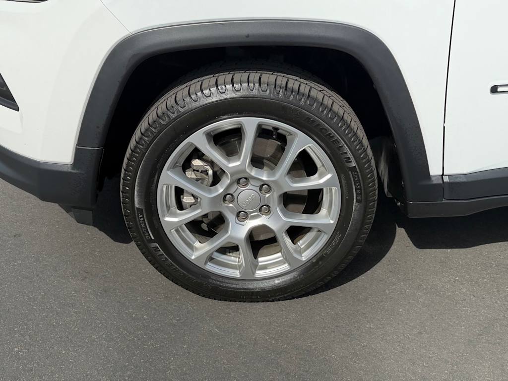 Thumbnail: 2023 Jeep Compass - 8