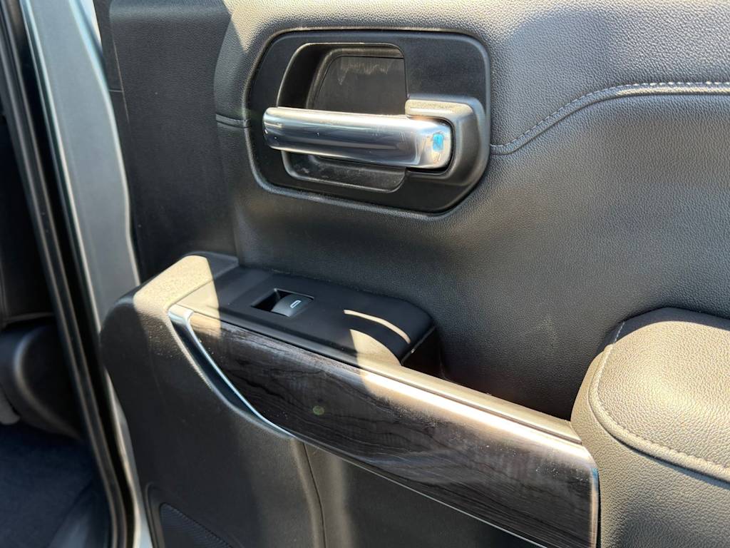 Thumbnail: 2019 Chevrolet Silverado 1500 - 27