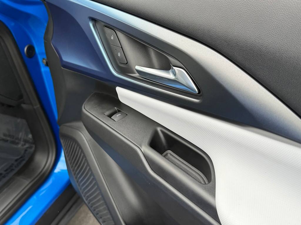 Thumbnail: 2024 Chevrolet Equinox - 31