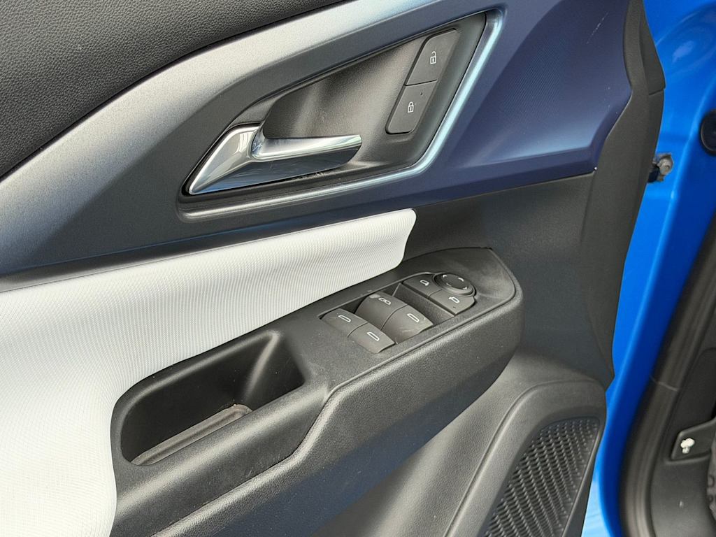 Thumbnail: 2024 Chevrolet Equinox - 21