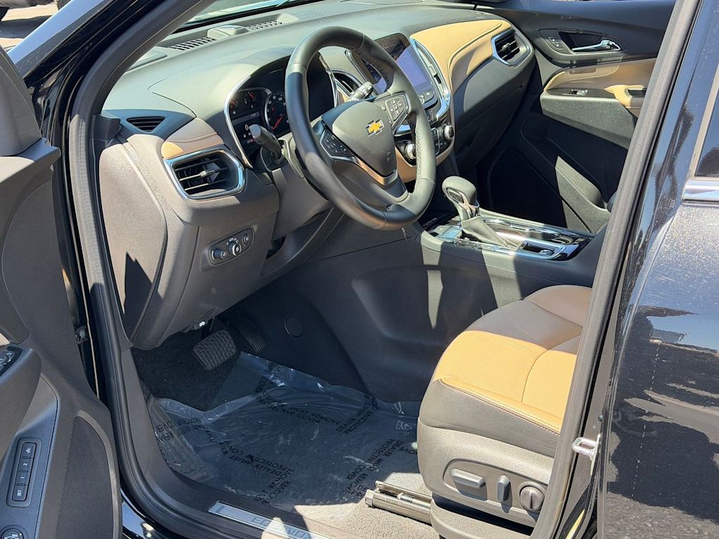 Thumbnail: 2024 Chevrolet Equinox - 10