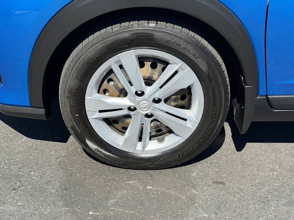 Thumbnail: 2021 Nissan Kicks - 8