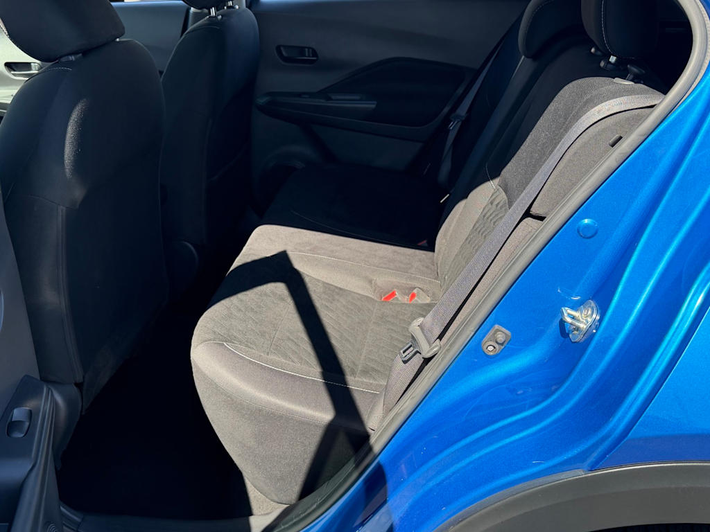Thumbnail: 2021 Nissan Kicks - 12