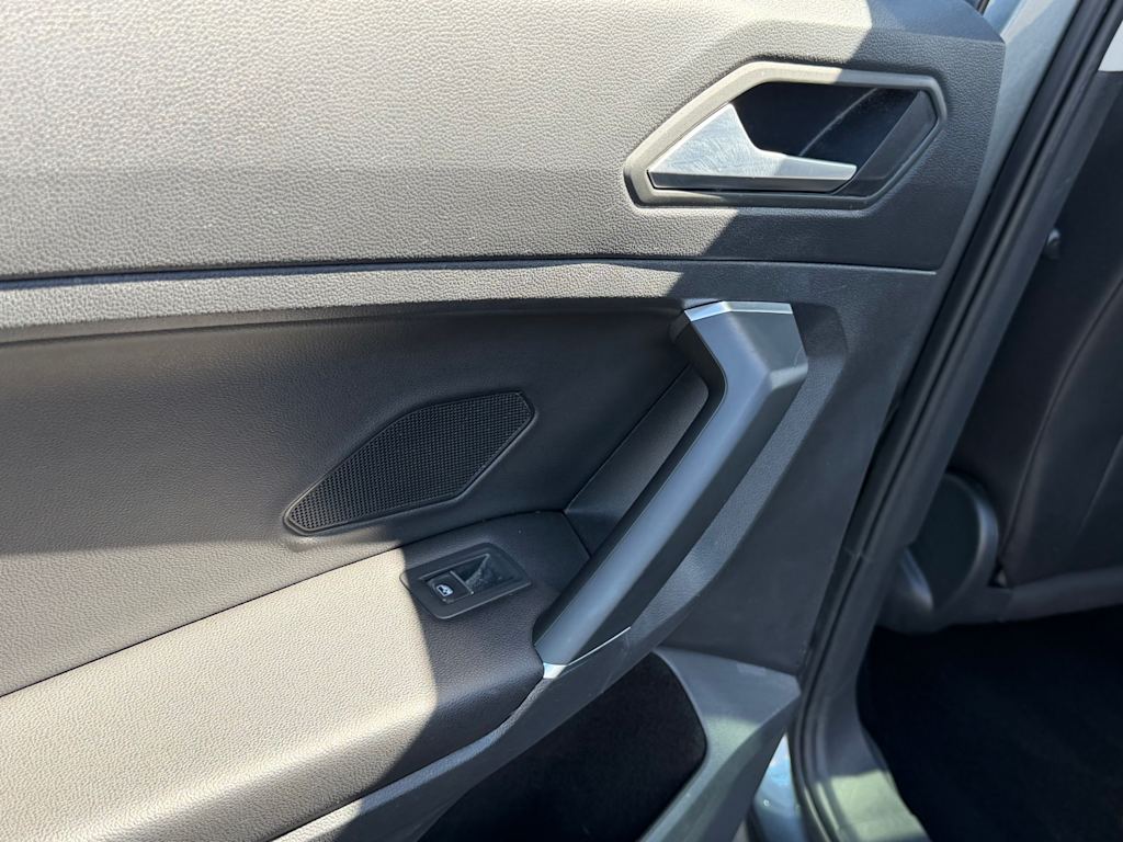 Thumbnail: 2020 Volkswagen Tiguan - 28