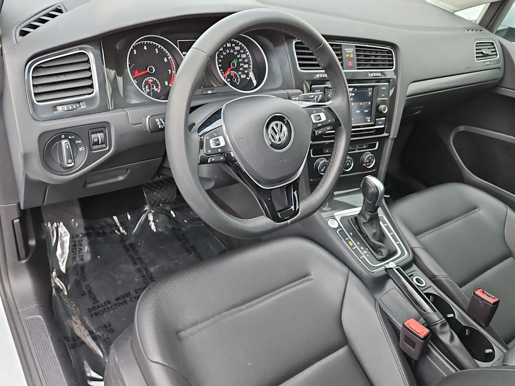 Thumbnail: 2021 Volkswagen Golf - 2