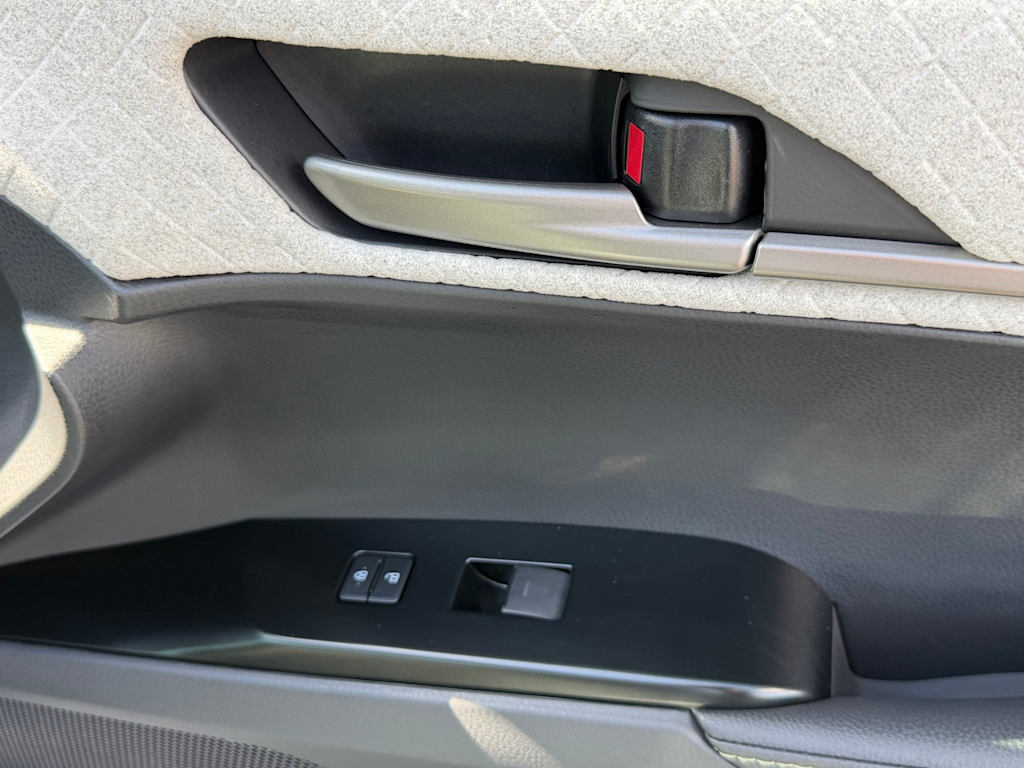 Thumbnail: 2026 Toyota Camry - 32