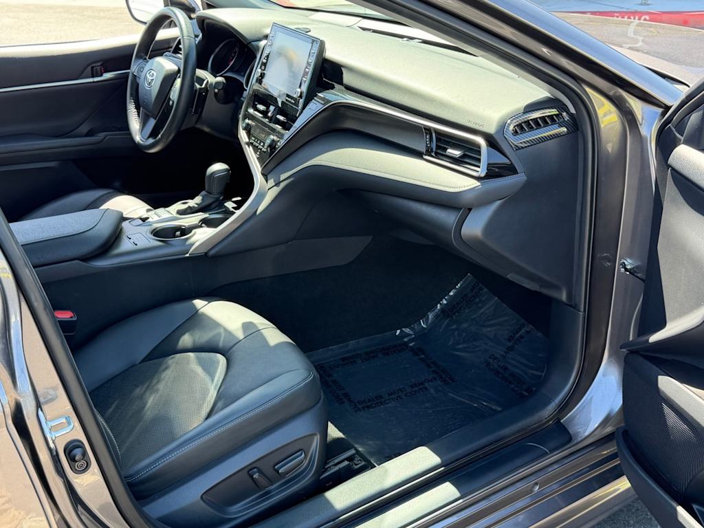 Thumbnail: 2022 Toyota Camry - 30