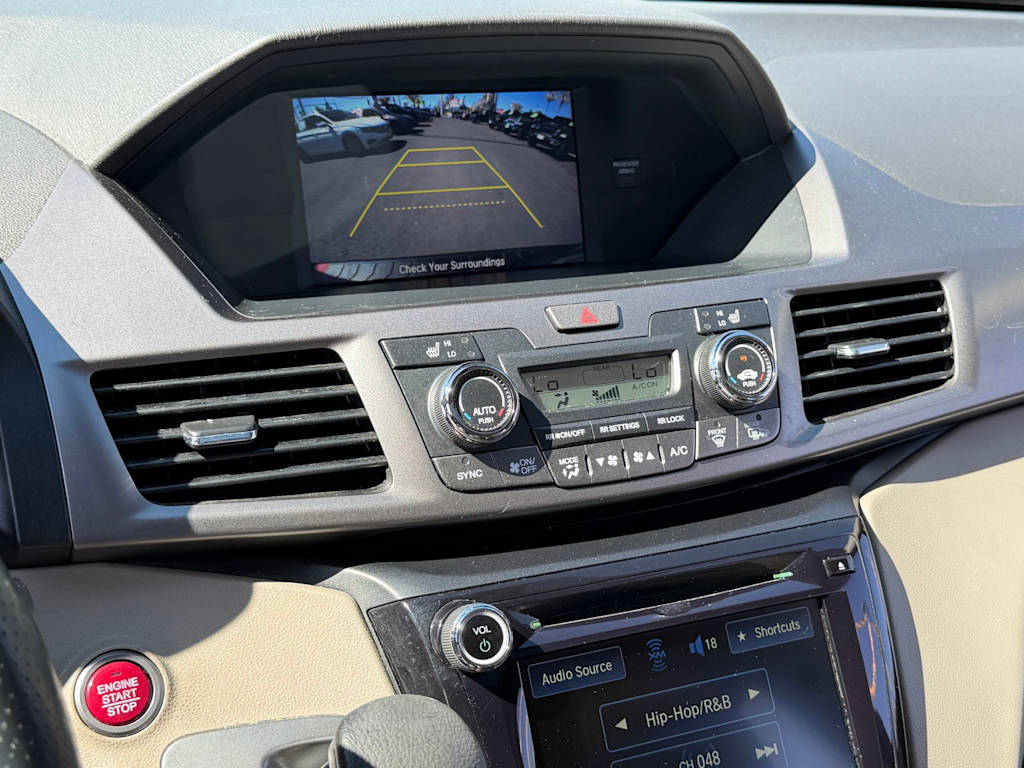 Thumbnail: 2016 Honda Odyssey - 24