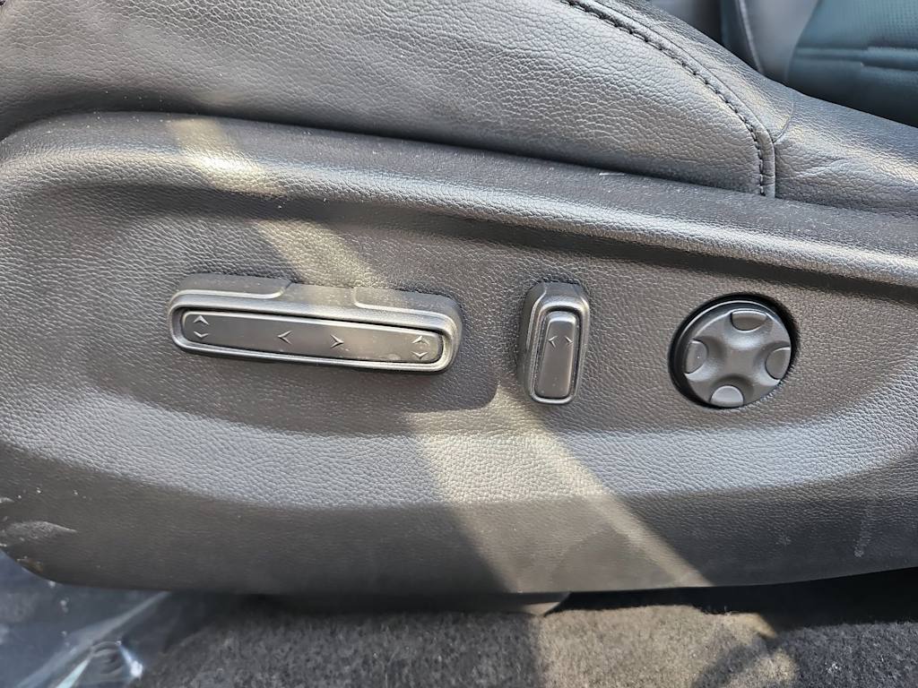 Thumbnail: 2019 Honda CR-V - 25