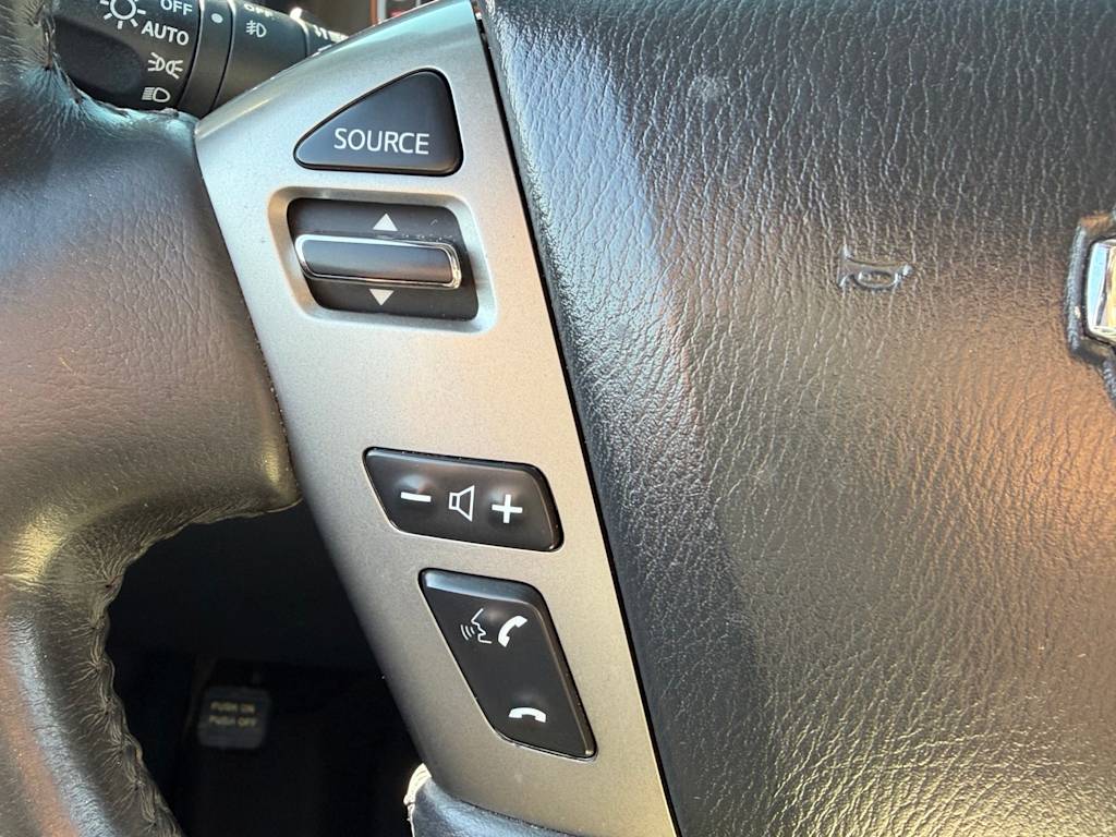 Thumbnail: 2014 Nissan Armada - 23