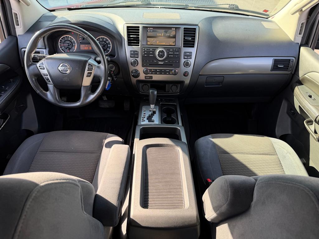 Thumbnail: 2014 Nissan Armada - 9
