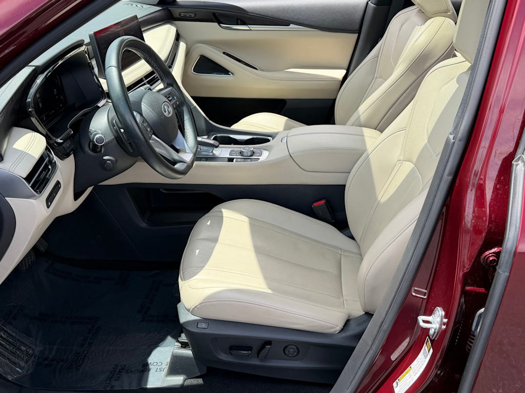 Thumbnail: 2023 INFINITI QX60 - 11