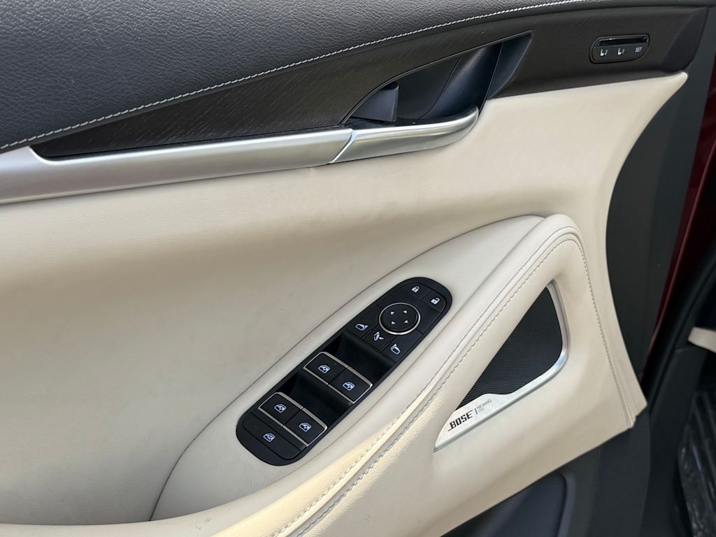 Thumbnail: 2023 INFINITI QX60 - 21