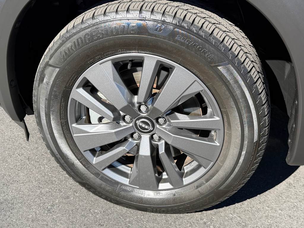 Thumbnail: 2024 Nissan Pathfinder - 8