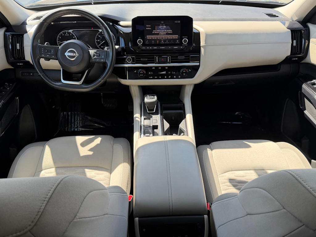 Thumbnail: 2022 Nissan Pathfinder - 2