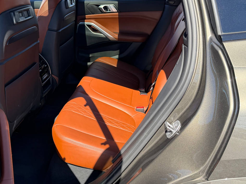 Thumbnail: 2022 BMW X6 - 11