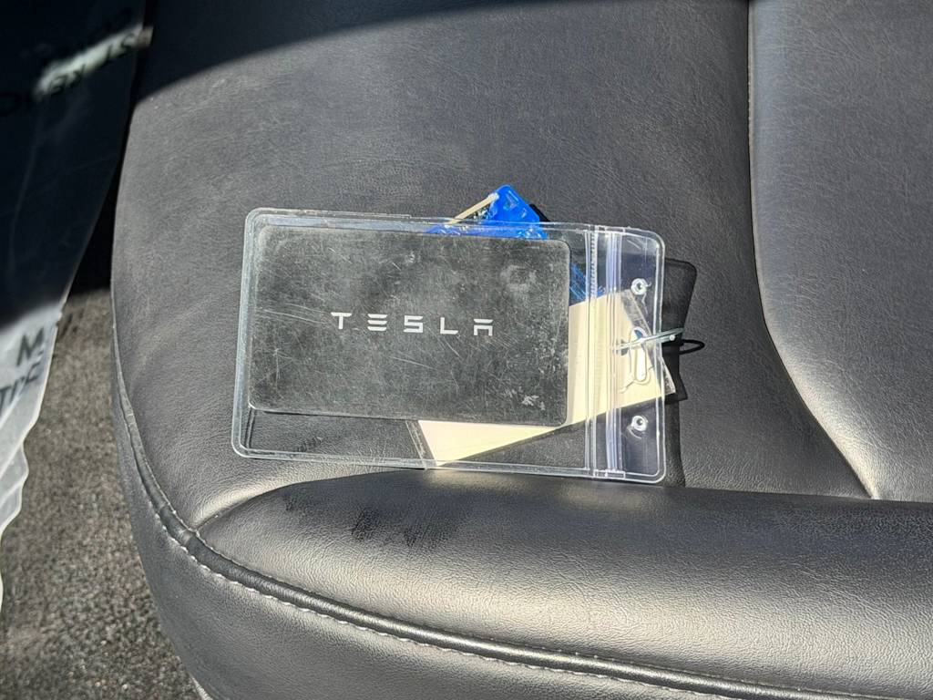 Thumbnail: 2023 Tesla Model 3 - 14
