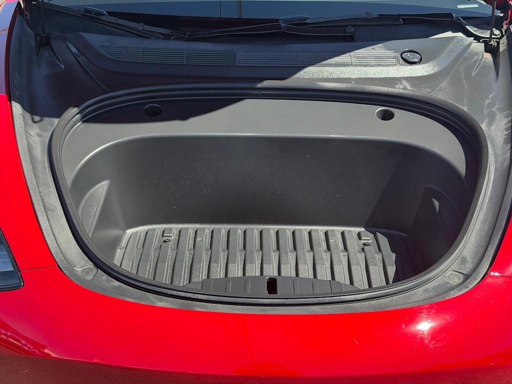 Thumbnail: 2023 Tesla Model 3 - 28